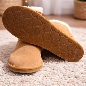 Kate Spade Winter Boots 🤍 Faux Fur Lined + Gold Charm. Like New